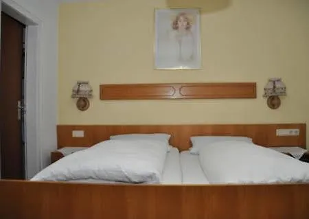 Gasthof Rohrig Guest house Schmallenberg